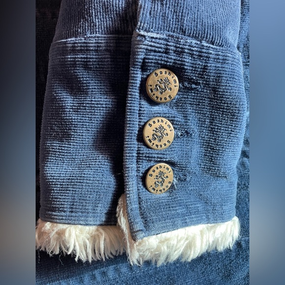 Sashimi blue soft Corduroy jacket w/pockets. Soft, silky white fur-like collar. - Picture 4 of 14